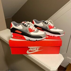 Nike 833412-102 white cool gray air max 90 ltr gs youth sneakers size US 6.5y